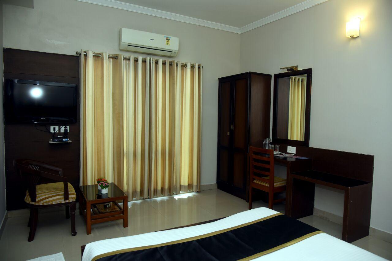 Hotel Pearl International Chennai Eksteriør bilde